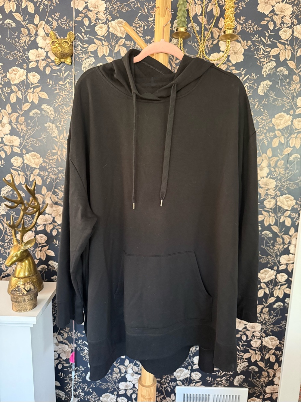 Black Hooded Sweatshirt